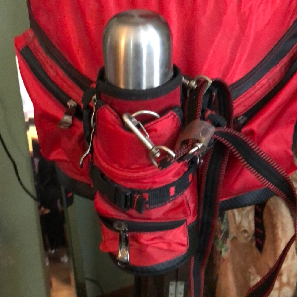 Toro Camping/Hiking Red Insulated Backpack With T… - image 2